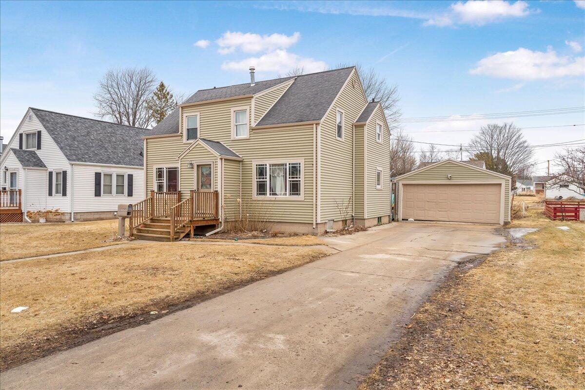 1124 Division Street Algoma, WI 54201 - Photo 30 of 37 04-35division