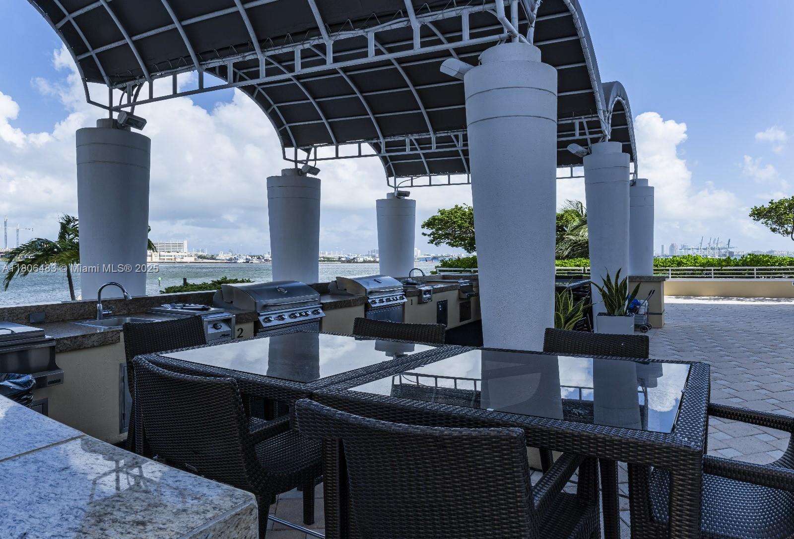 808 Brickell Key Drive, Unit 404 Miami, FL 33131 - Photo 29 of 29