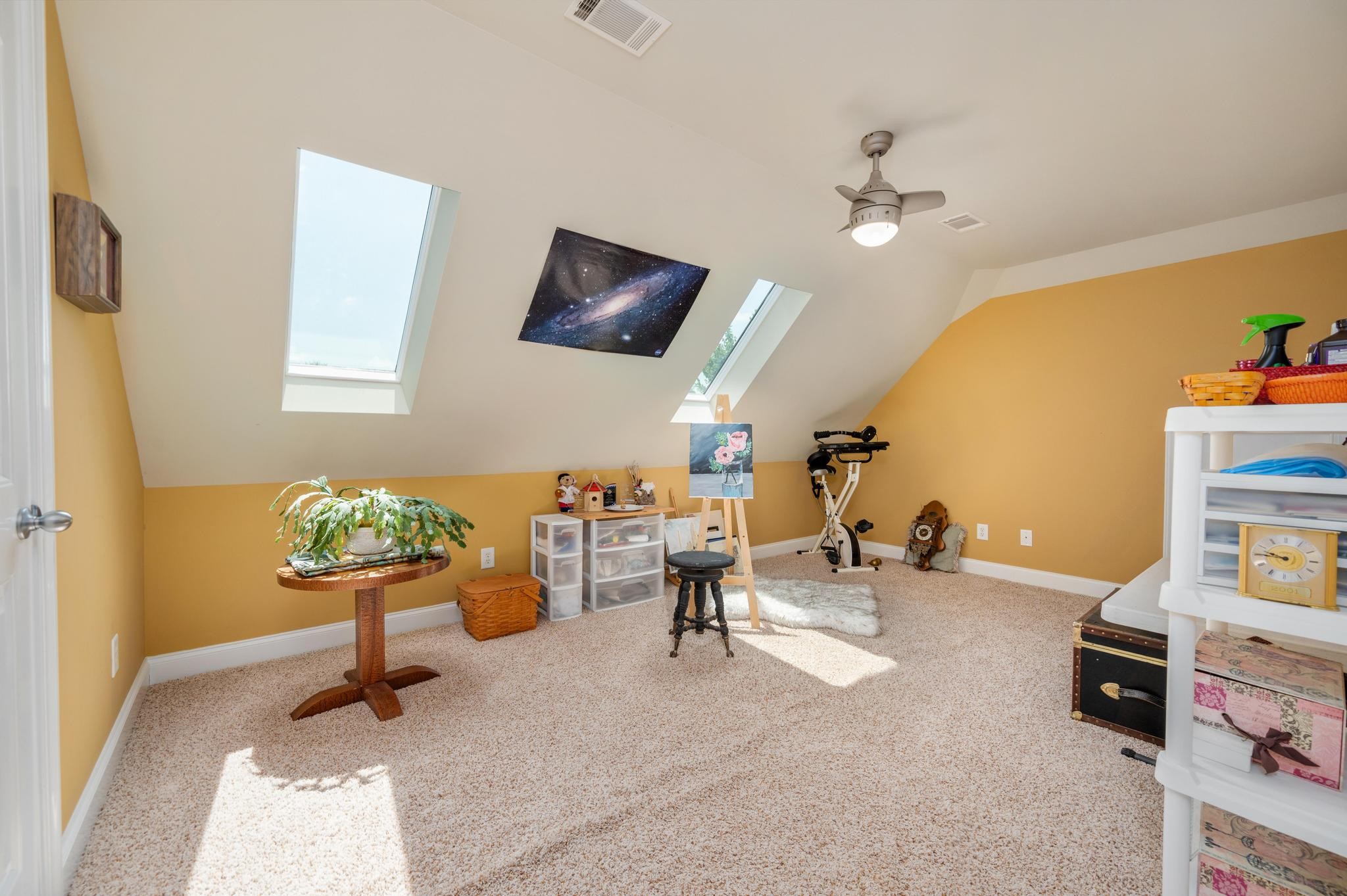 3991 Franklin Road Lebanon, TN 37090 - Photo 32 of 62 a living room with furniture and a table