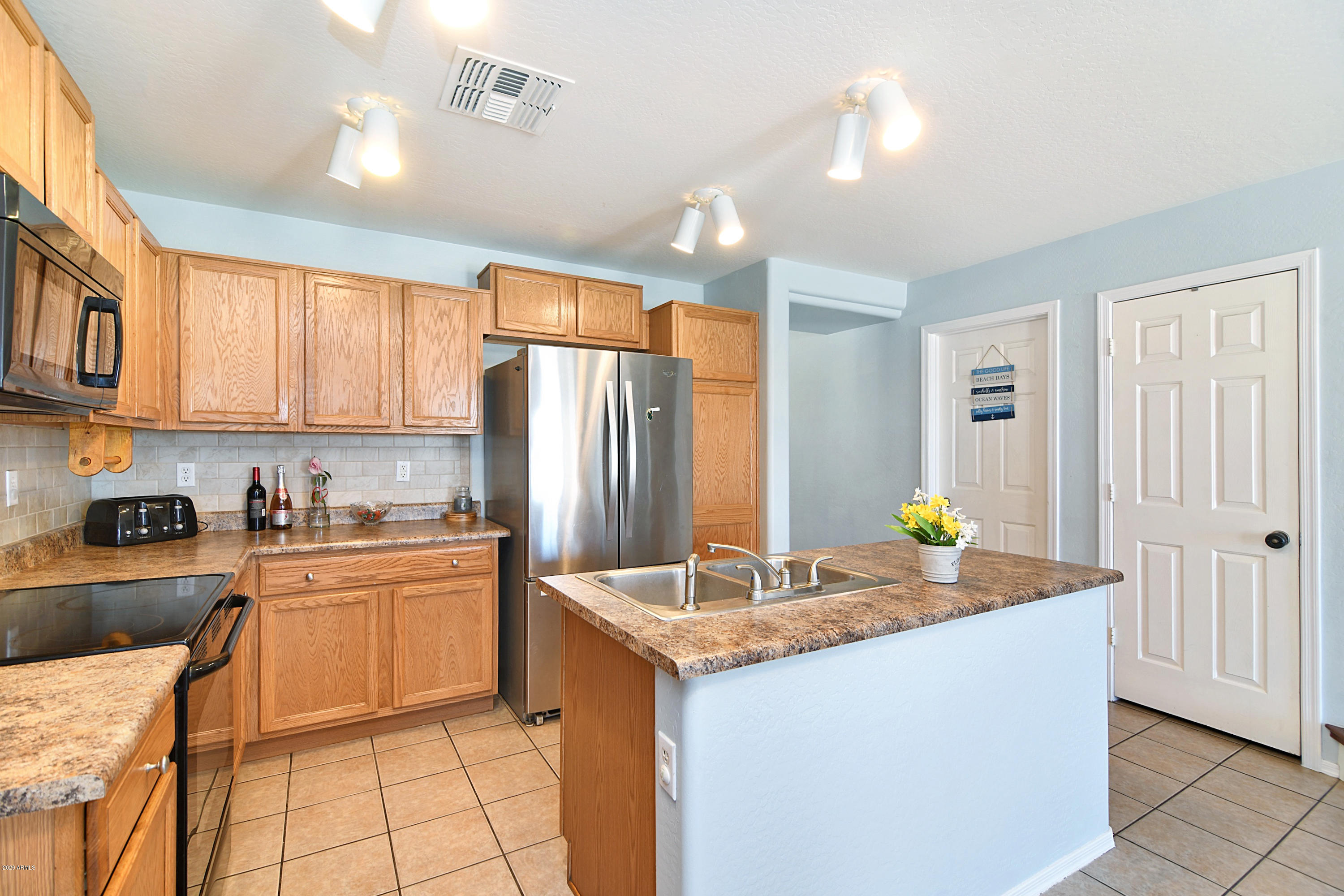 43959 West Cowpath Road Maricopa, AZ 85138 - Photo 8 of 27 DSC_9288