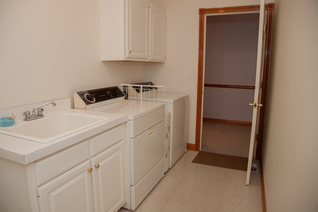 759 South Rockport Road Boonville, IN 47601 - Photo 17 of 36 Gallery Image 17