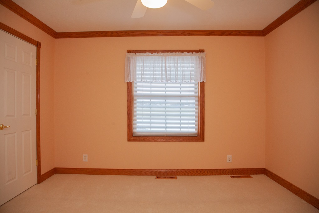 759 South Rockport Road Boonville, IN 47601 - Photo 25 of 36 Gallery Image 25