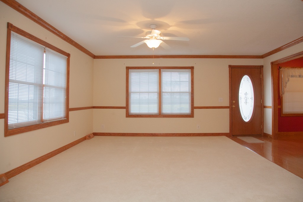 759 South Rockport Road Boonville, IN 47601 - Photo 9 of 36 Gallery Image 9