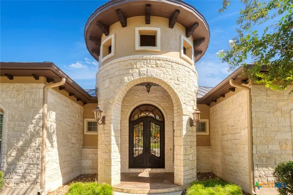 $1,549,990 | 1054 Provence Place, New Braunfels, TX 78132
