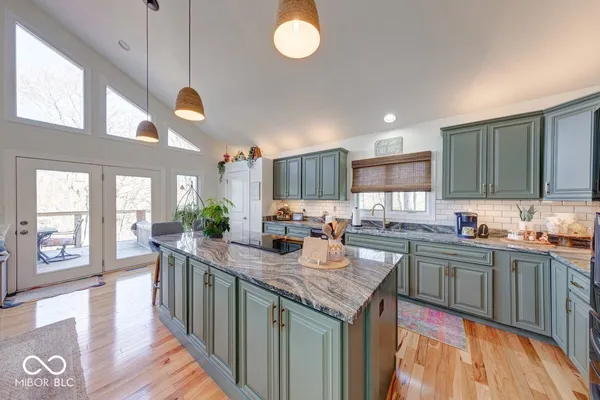 $999,000 | 8205 2a Drive, Nineveh, IN 46164