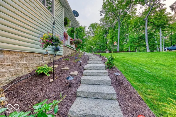 $999,000 | 8205 2a Drive, Nineveh, IN 46164