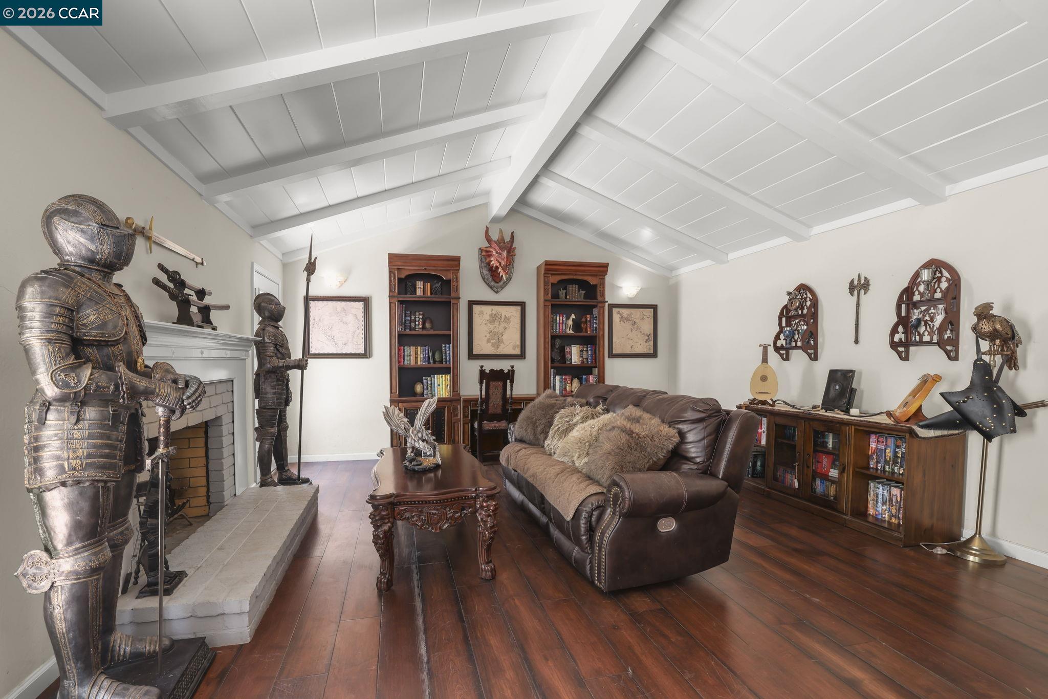370 Castello Road Lafayette, CA 94549 - Photo 6 of 27