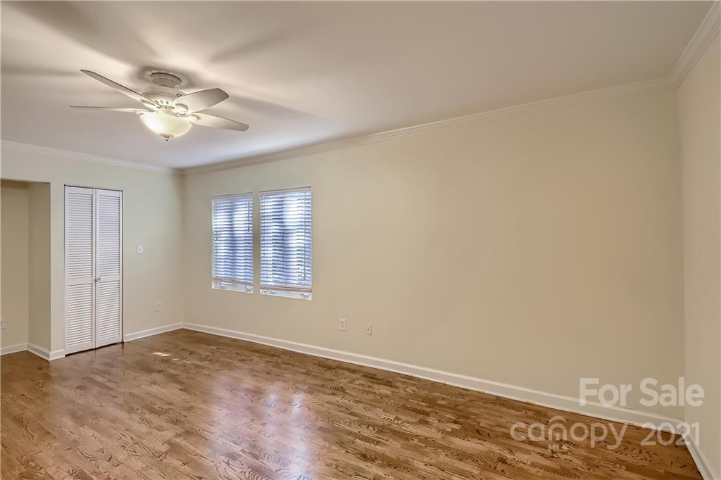 7040 Quail Hill Road Charlotte, NC 28210 - Photo 15 of 33 a view of an empty room with a window