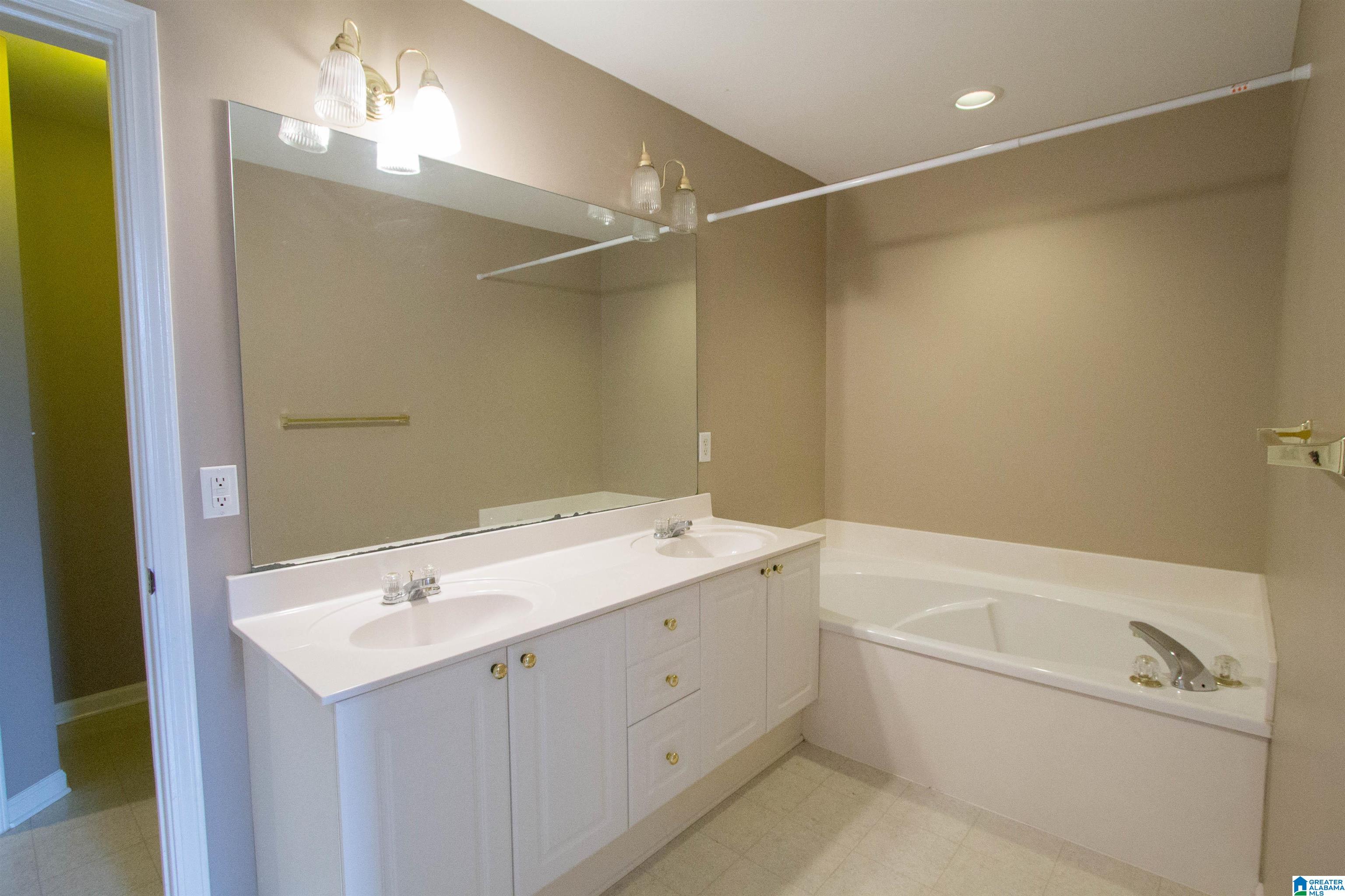 613 Parkside Circle Helena, AL 35080 - Photo 24 of 35