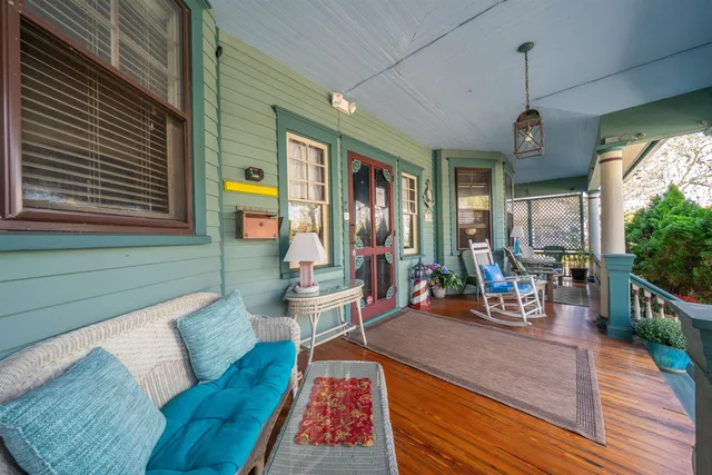 a living room filled with furniture