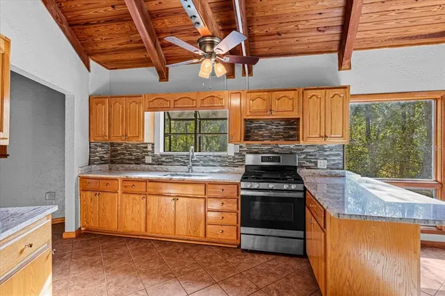 $384,999 | 6725 Southwest 68th Drive, Jasper, FL 32052