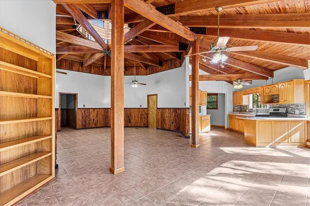 $384,999 | 6725 Southwest 68th Drive, Jasper, FL 32052