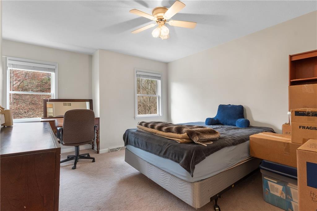207 Oak Leaf Drive Mars, PA 16046 - Photo 28 of 40 a living room with furniture