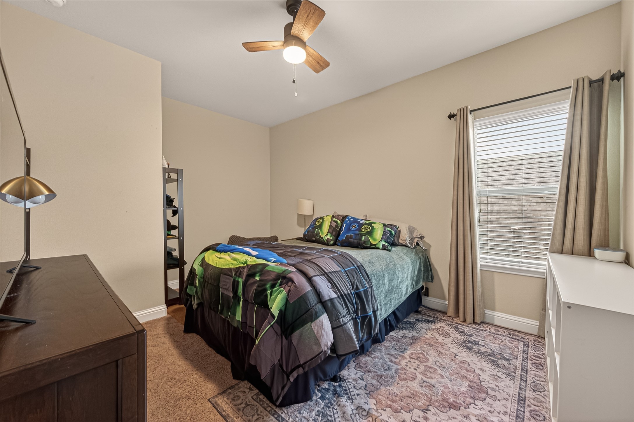 1904 Laguna Ridge Lane Pearland, TX 77089 - Photo 27 of 47