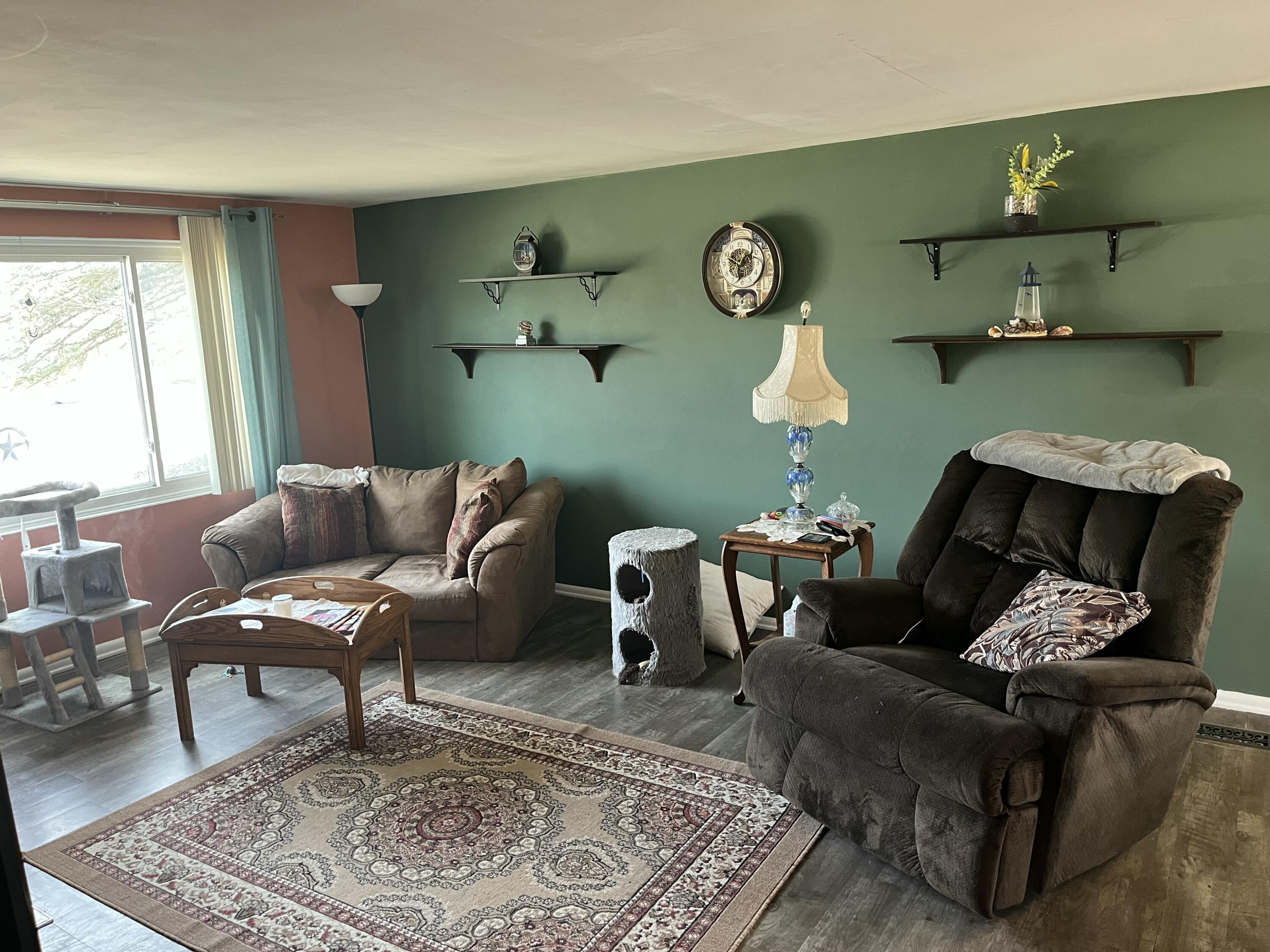 1011 Westfield Road Lansing, MI 48917 - Photo 3 of 35 Living Room