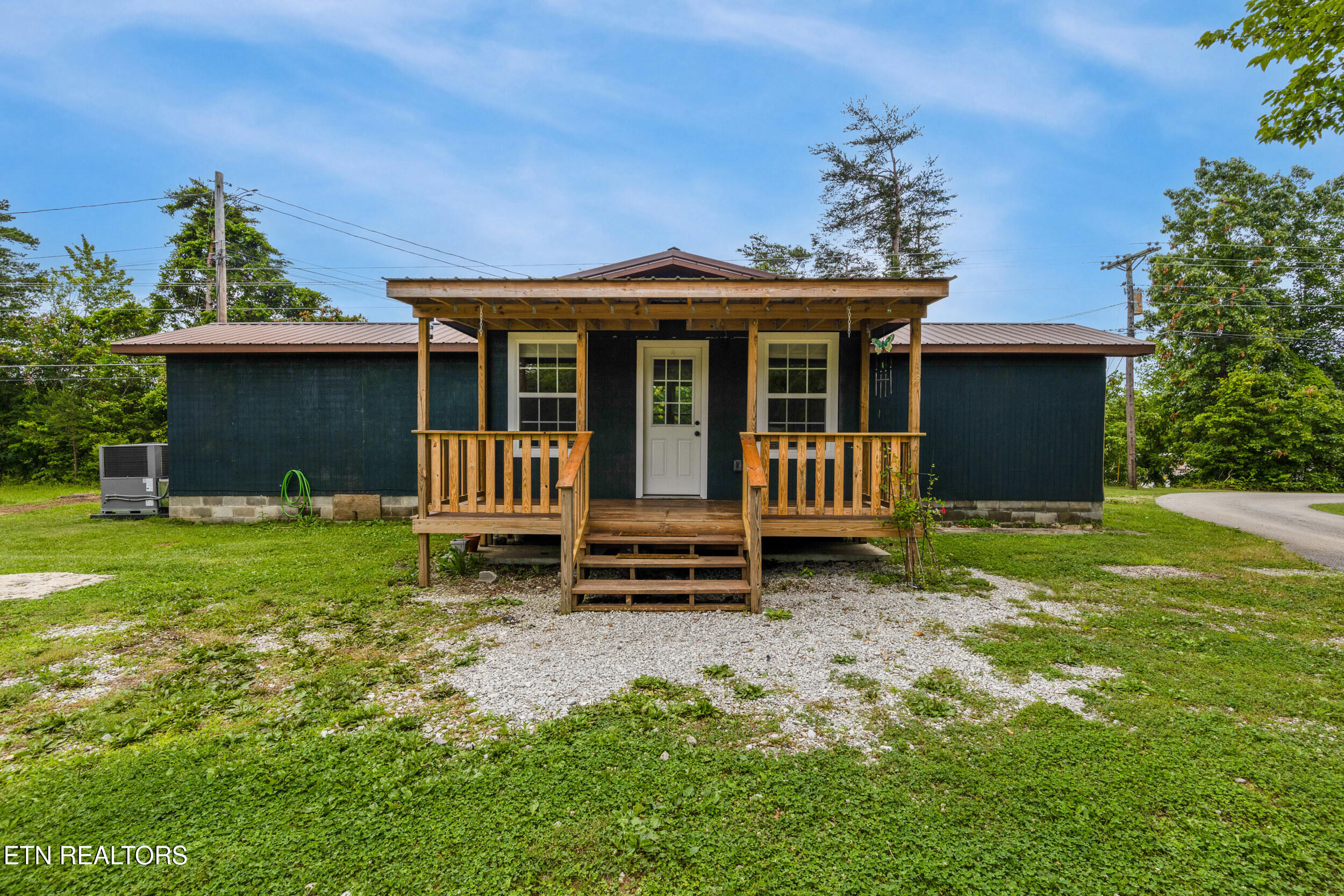 210 Conifer Road Winfield, TN 37892 - Photo 1 of 19 Front of Home
