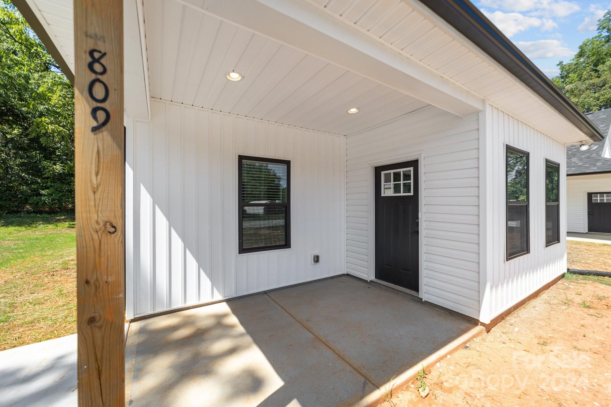 809 Faith Road Salisbury, NC 28146 - Photo 4 of 22 Gallery Image 4