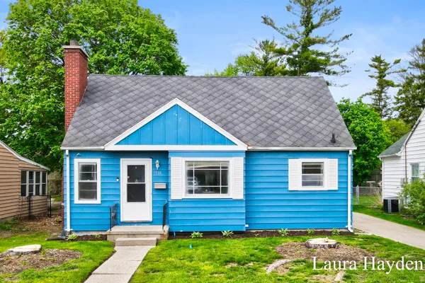 $184,900 | 1910 Gordon Avenue, Lansing, MI 48910