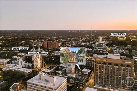 $2,595,000 | 106 East Harris Street, Savannah, GA 31401