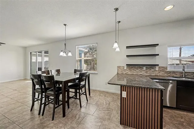 $799,999 | 6417 Key Island Boulevard, Apollo Beach, FL 33572