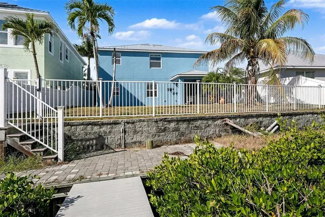 $799,999 | 6417 Key Island Boulevard, Apollo Beach, FL 33572