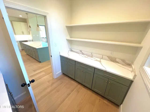 $699,900 | 4619 Alan Springs Lane, Knoxville, TN 37938