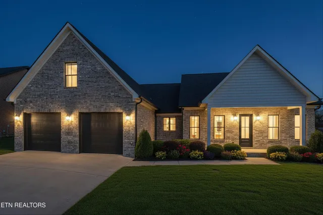 $699,900 | 4619 Alan Springs Lane, Knoxville, TN 37938