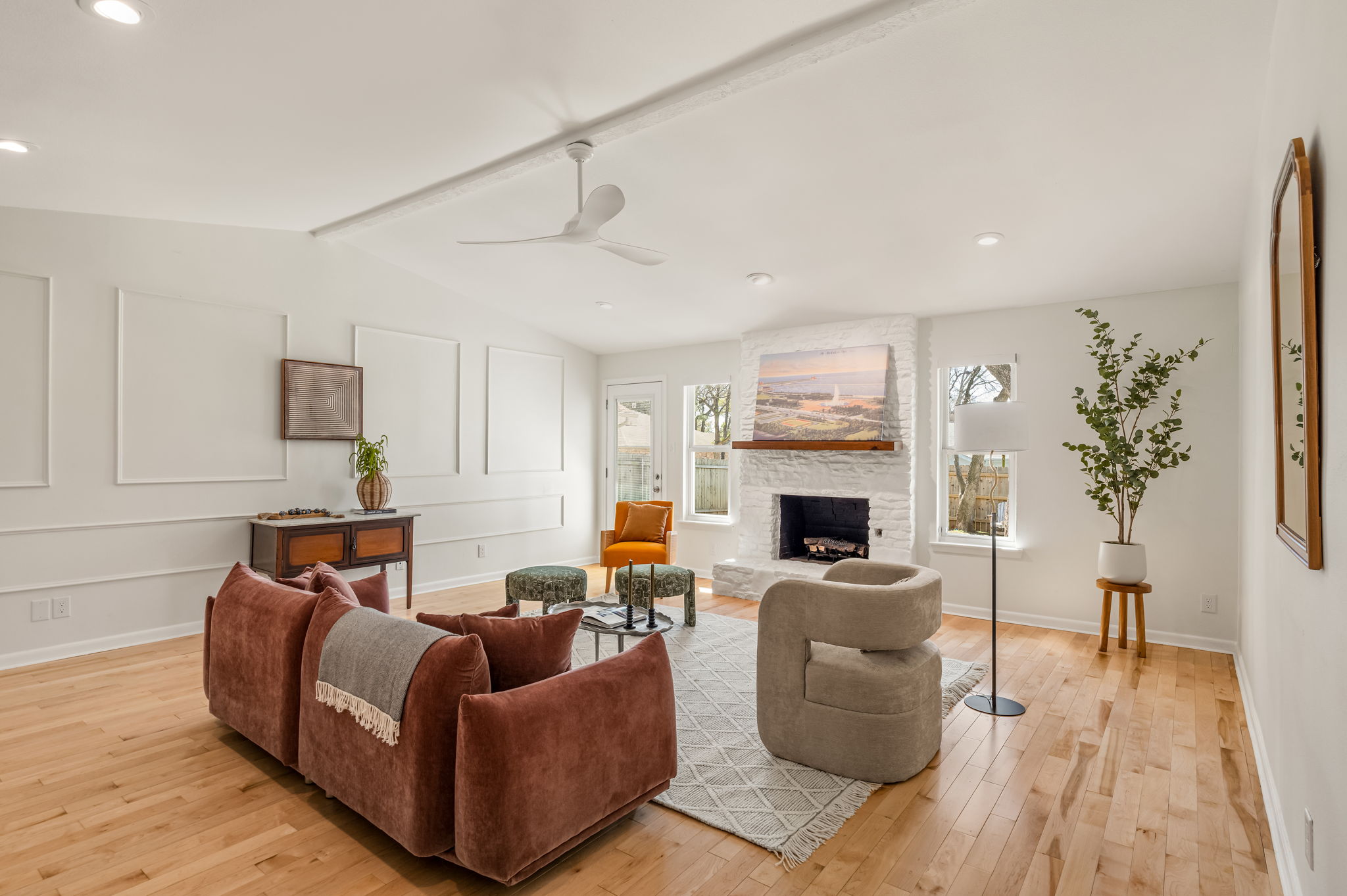 4305 Yucatan Lane Austin, TX 78727 - Photo 4 of 32