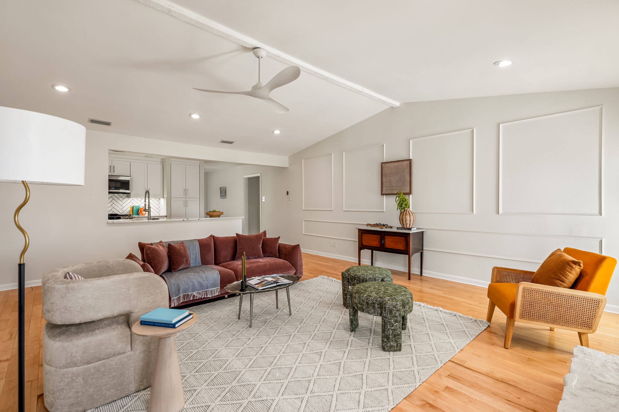 4305 Yucatan Lane Austin, TX 78727 - Photo 6 of 32