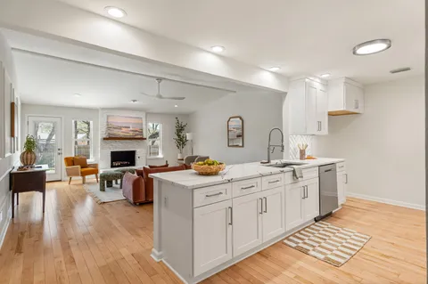 $575,000 | 4305 Yucatan Lane, Austin, TX 78727