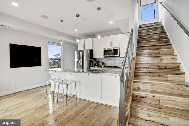 $770,000 | 3325 11th Street Northwest, Unit 8, Washington, DC 20010