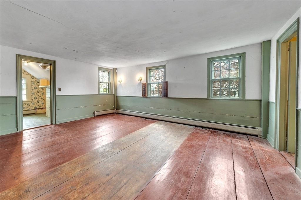 382 Main Street Amesbury, MA 01913 - Photo 29 of 42