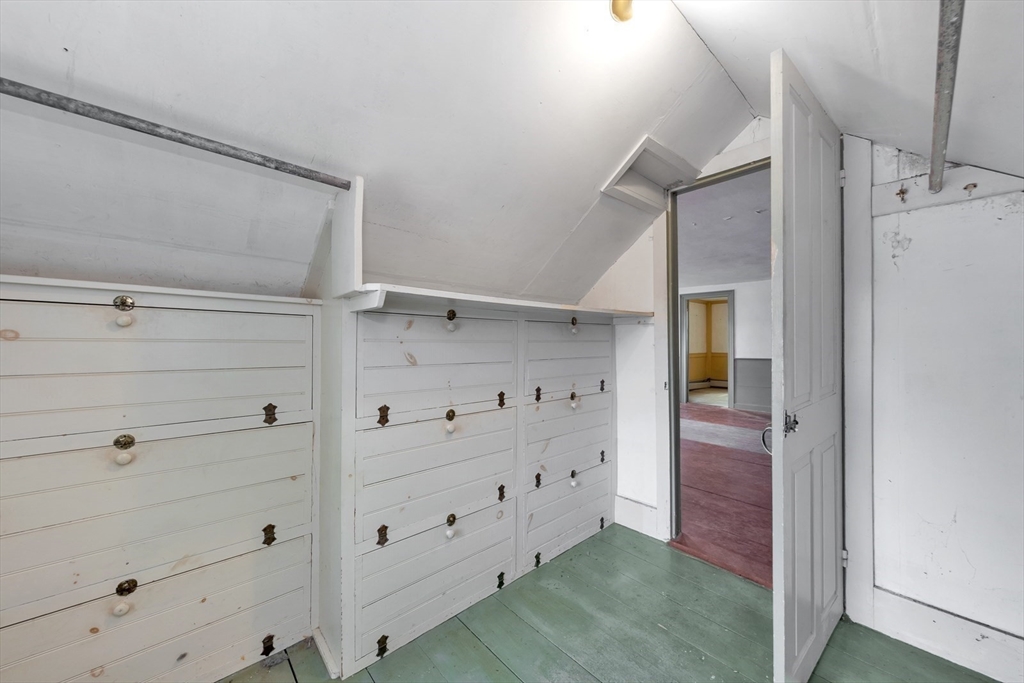 382 Main Street Amesbury, MA 01913 - Photo 31 of 42