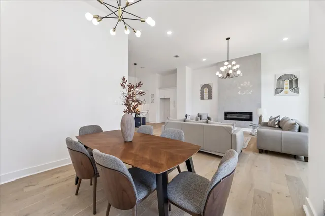 $399,000 | 2122 Oatfield Drive, Houston, TX 77018