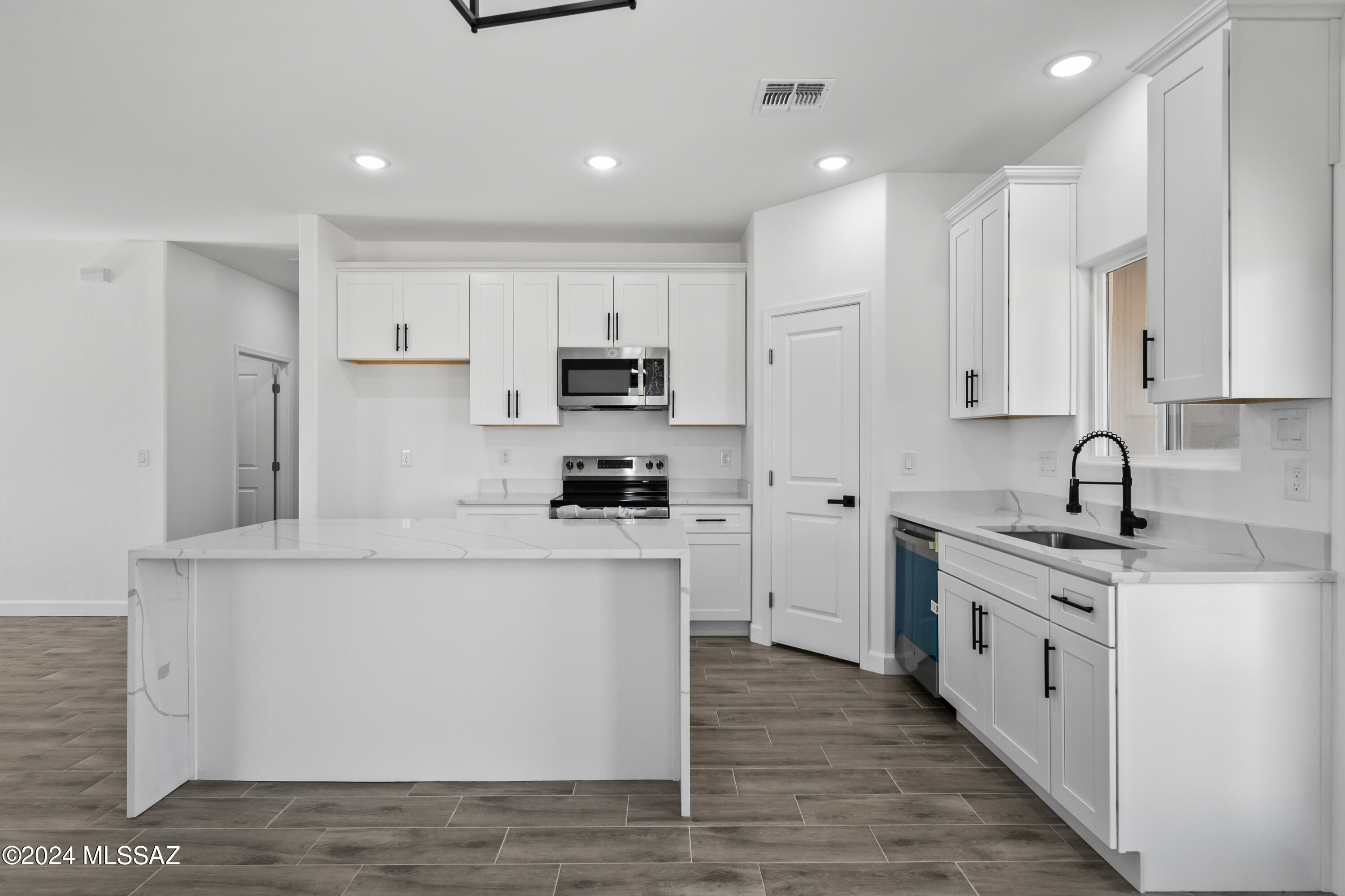 1853 Burns Court Rio Rico, AZ 85648 - Photo 10 of 30