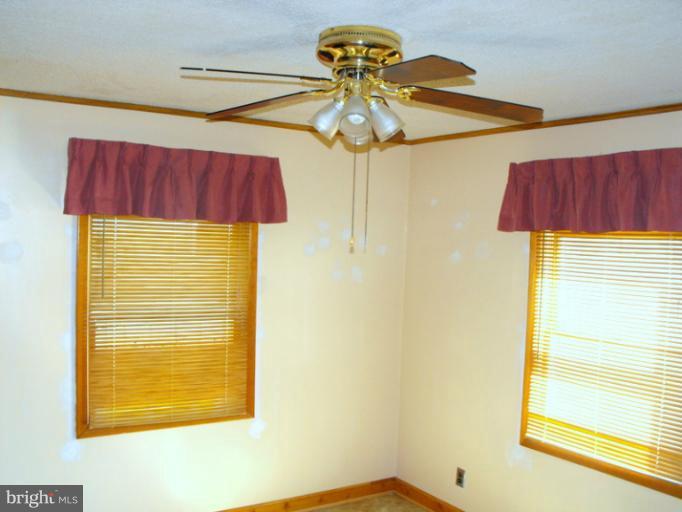 6605 Randolph Road Morningside, MD 20746 - Photo 24 of 30 Dining Room