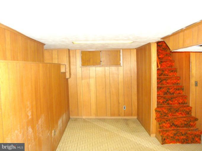 6605 Randolph Road Morningside, MD 20746 - Photo 5 of 30 Basement rec room