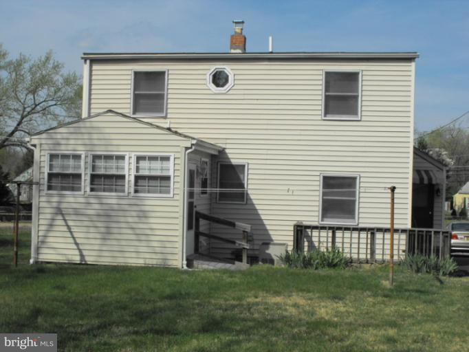 6605 Randolph Road Morningside, MD 20746 - Photo 6 of 30 Exterior (Rear)