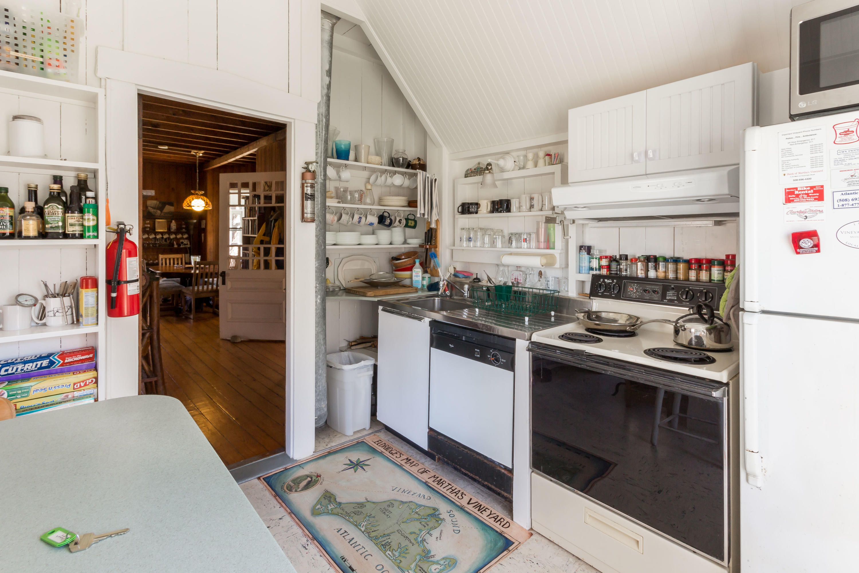 139 Hines Point Road Vineyard Haven, MA 02568 - Photo 12 of 30 Looking into the dining room.