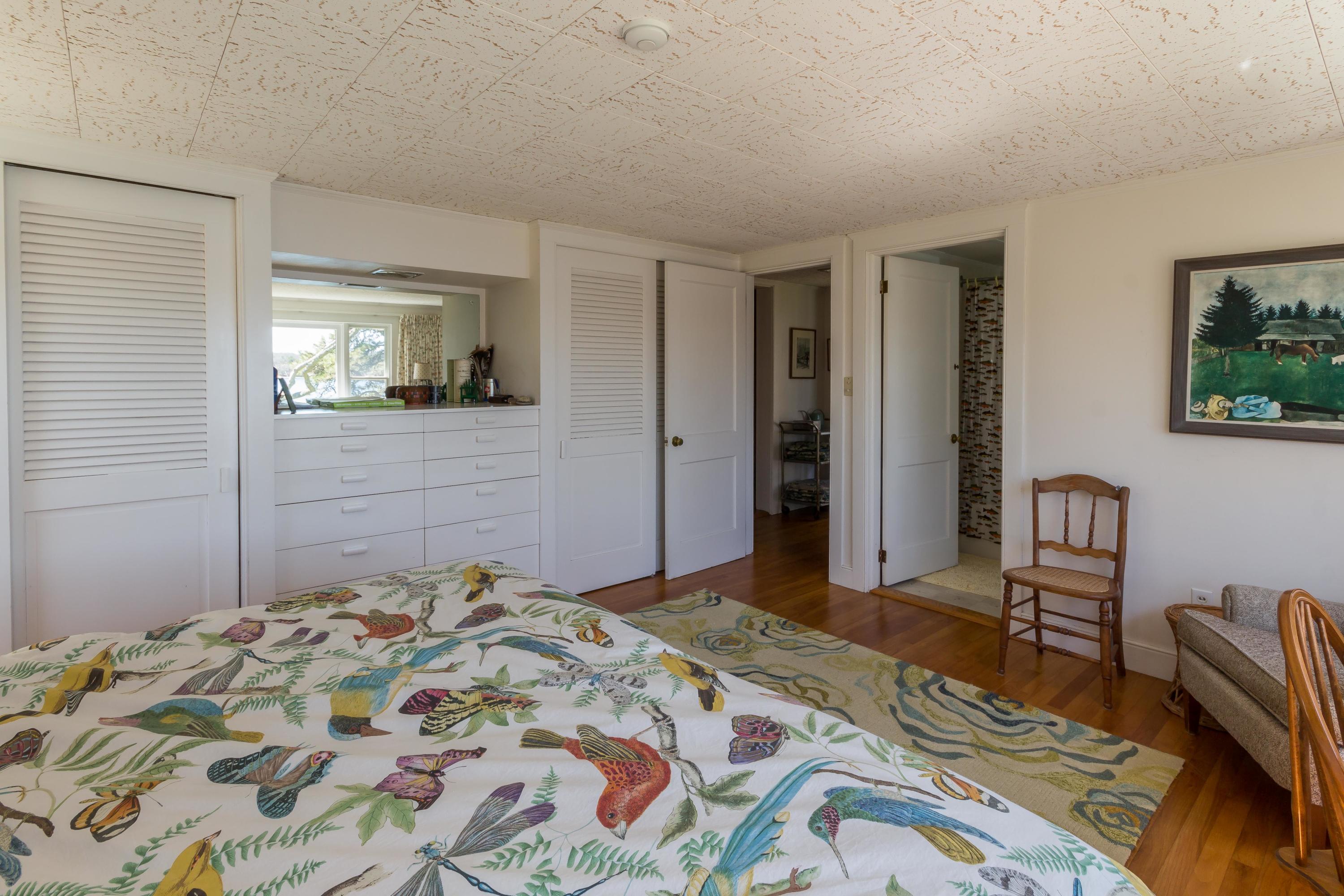 139 Hines Point Road Vineyard Haven, MA 02568 - Photo 14 of 30 With built in's