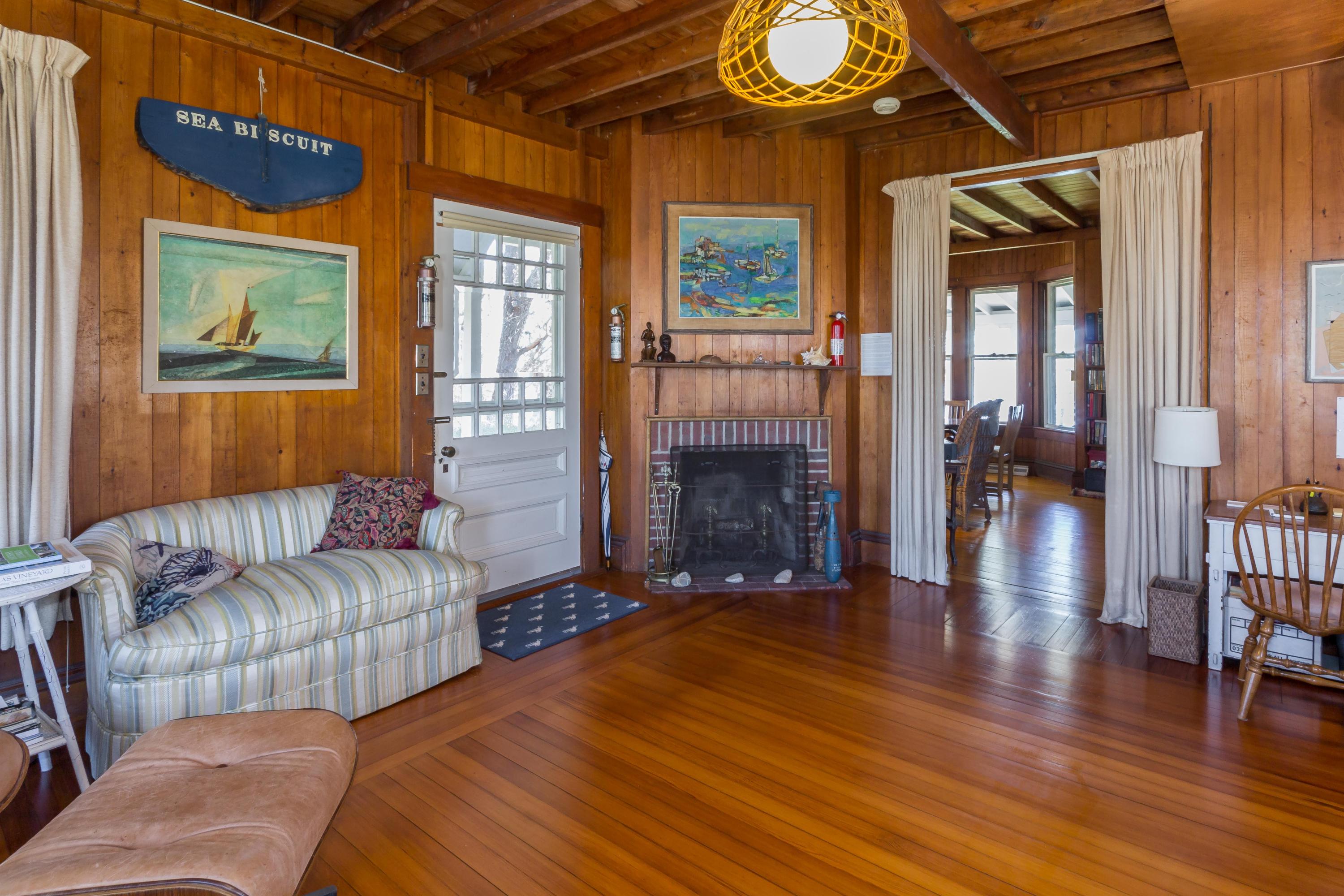 139 Hines Point Road Vineyard Haven, MA 02568 - Photo 5 of 30 Living room entrance.