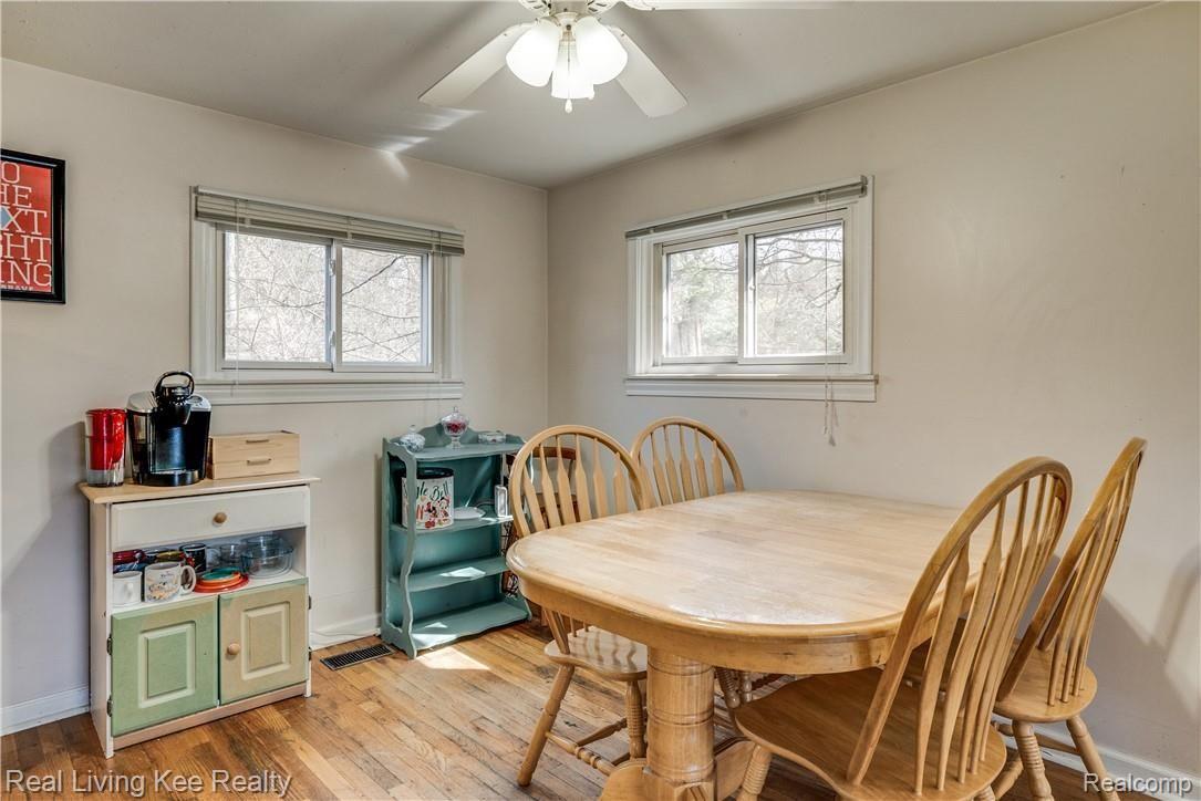 140 Indianside Road Oakland, MI 48363 - Photo 37 of 62 Interiors (16 of 41).jpg