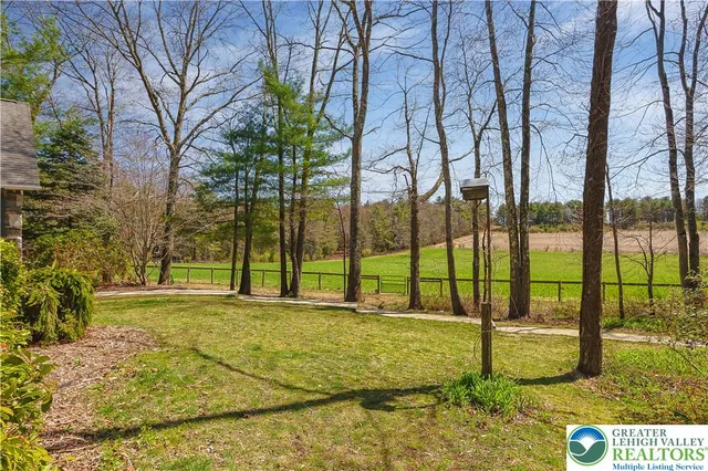 $1,349,999 | 376 H T Y Road, Kunkletown, PA 18058