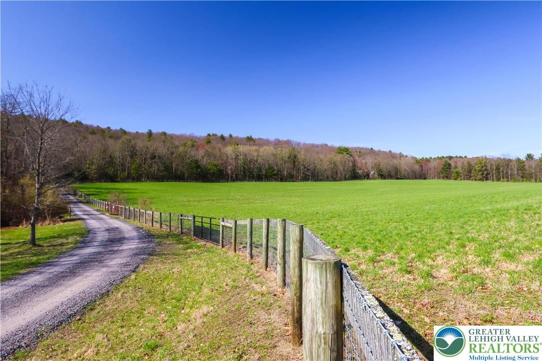 376 H T Y Road Kunkletown, PA 18058 - Photo 2 of 80