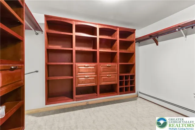 $1,349,999 | 376 H T Y Road, Kunkletown, PA 18058