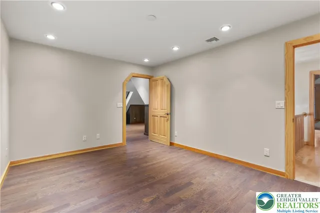 $1,349,999 | 376 H T Y Road, Kunkletown, PA 18058