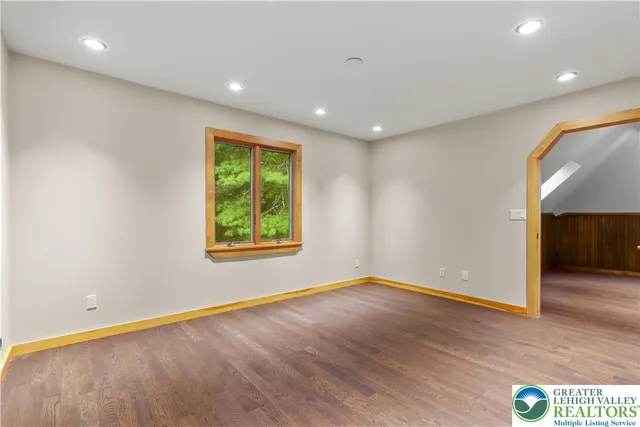 $1,349,999 | 376 H T Y Road, Kunkletown, PA 18058