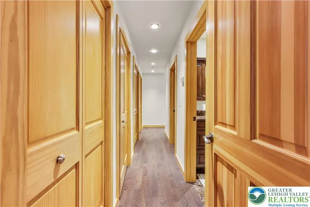 $1,349,999 | 376 H T Y Road, Kunkletown, PA 18058