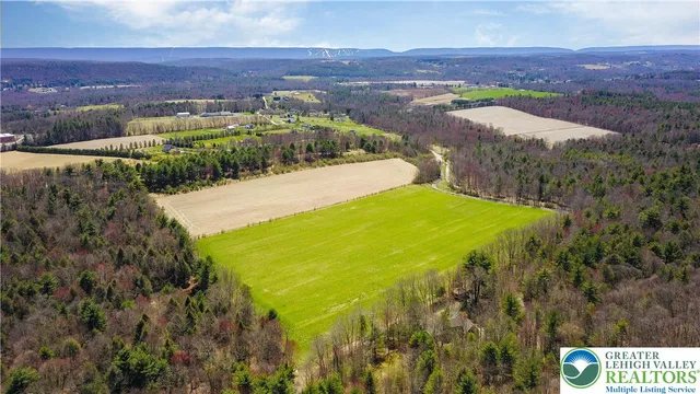 $1,349,999 | 376 H T Y Road, Kunkletown, PA 18058