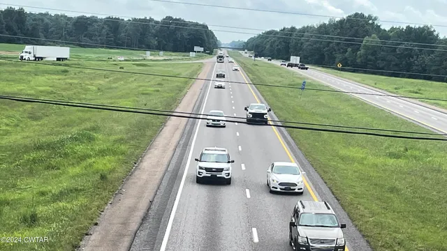 a view of a tennis court